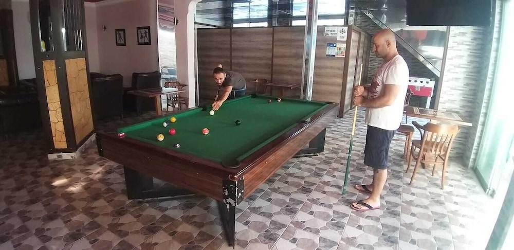 אלאניה Grand Ati̇Lla Hotel מראה חיצוני תמונה