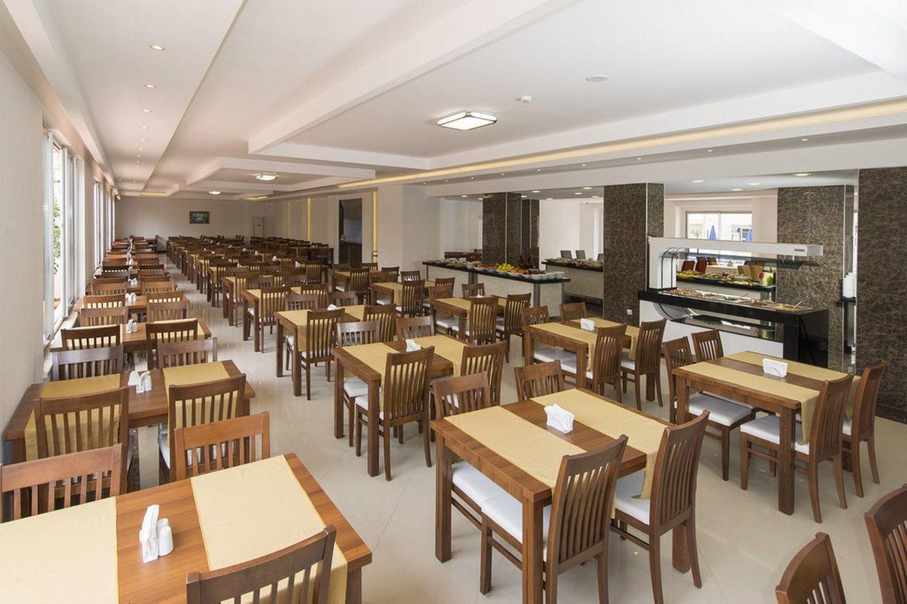אלאניה Grand Ati̇Lla Hotel מראה חיצוני תמונה